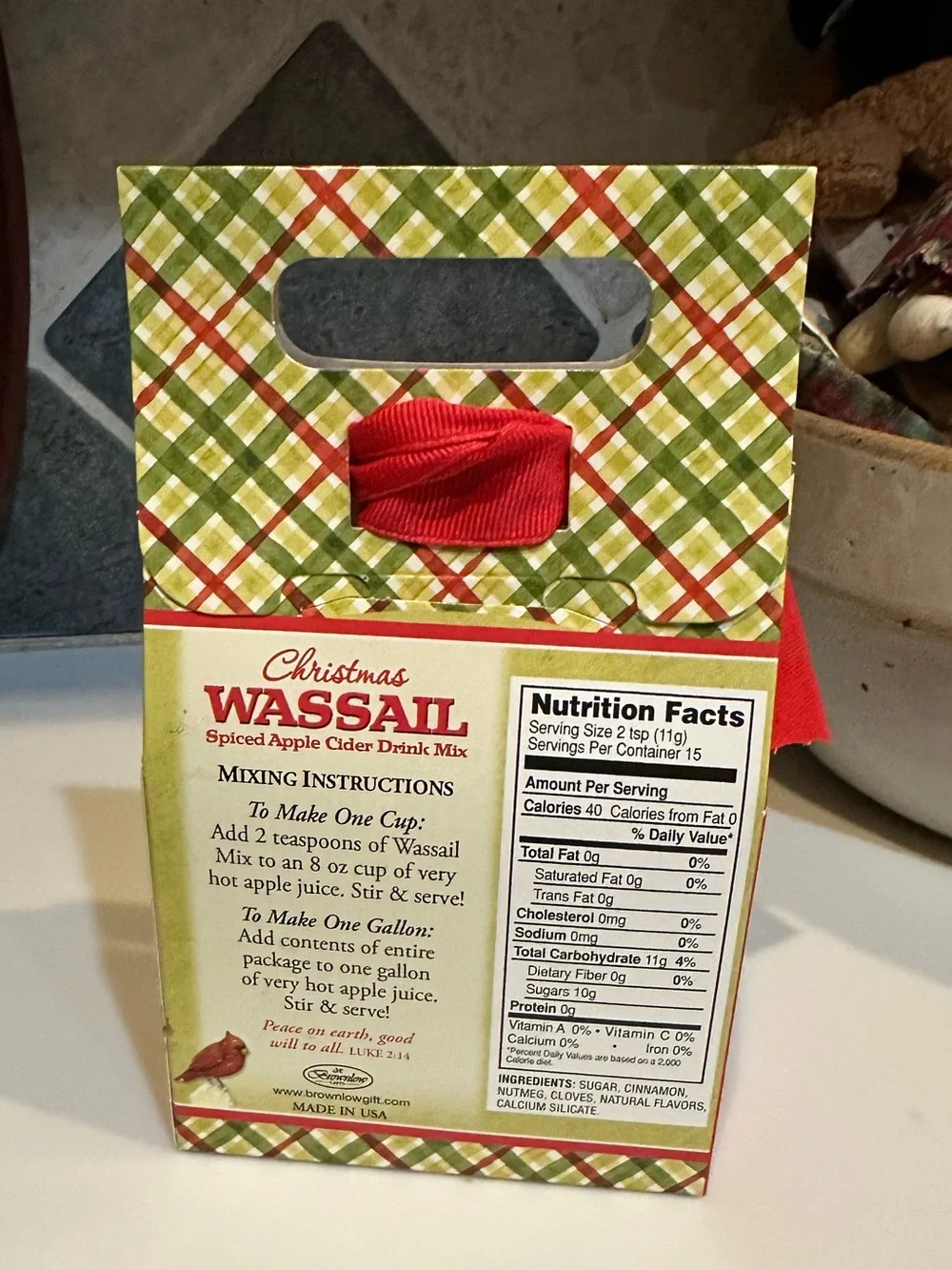 2011 CHRISTMAS WASAIL SPICED APPLE CIDER DRINK MIX GIFT COLLECTIBLE SUSAN WINGET